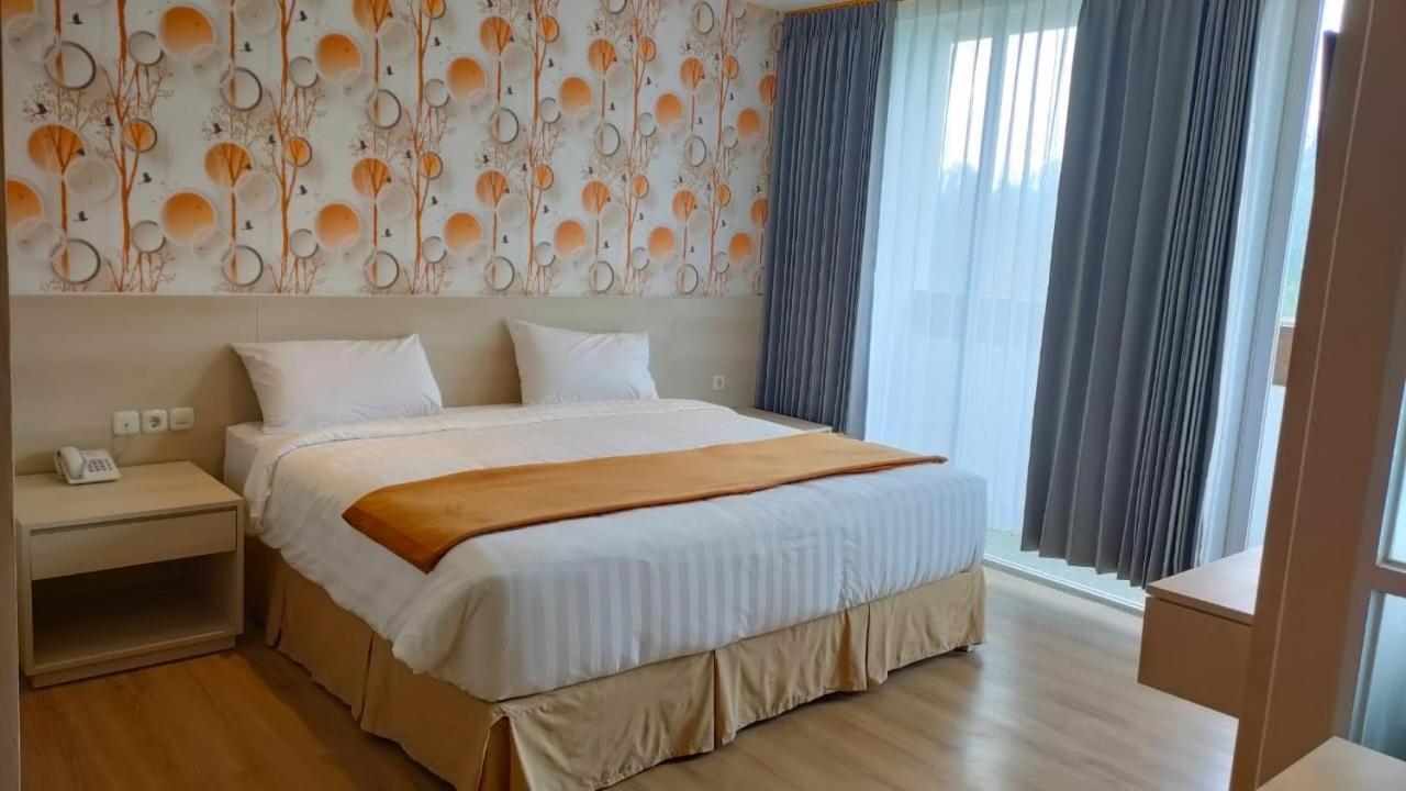 Hotel Lereng Bromo Pasuruan Buitenkant foto
