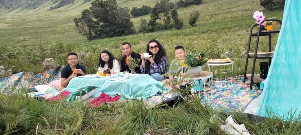 Hotel Lereng Bromo Pasuruan Buitenkant foto