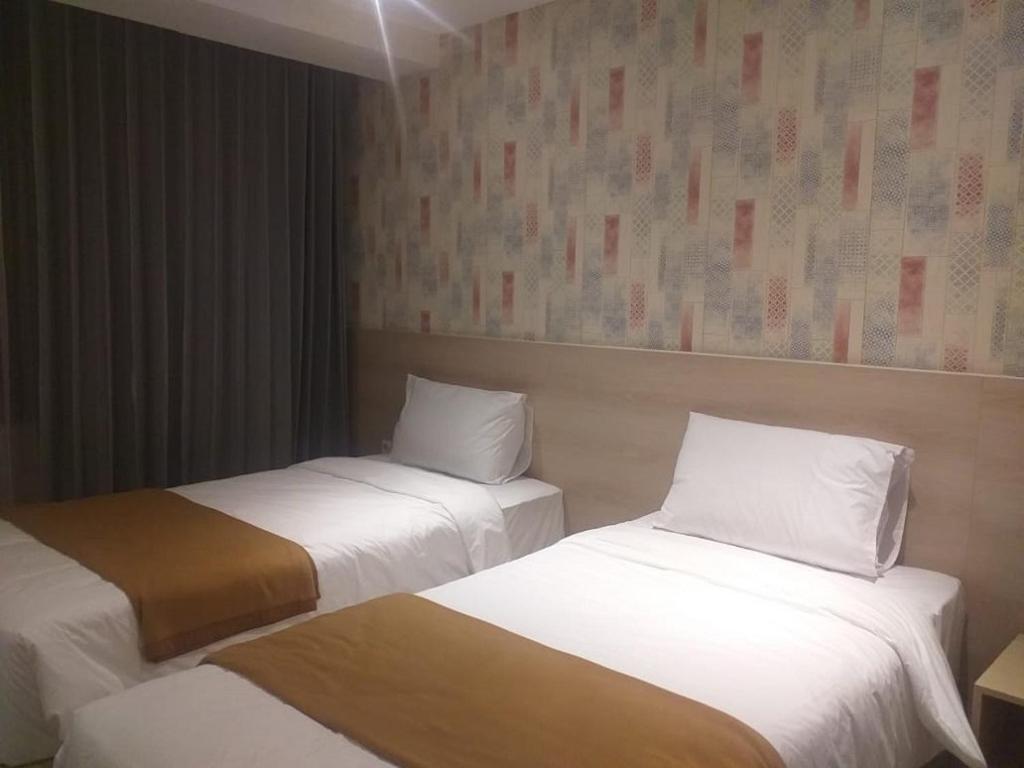 Hotel Lereng Bromo Pasuruan Buitenkant foto
